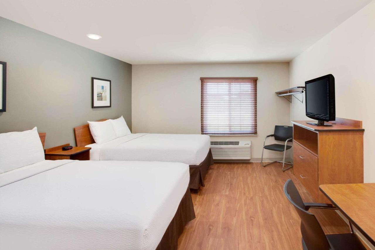 Woodspring Suites Lake Charles Bagian luar foto